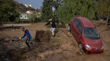 Bodies found as torrential rains slam Spain