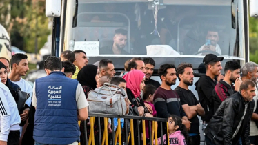 Nearly 7,000 people cross into Syria from Lebanon in past day