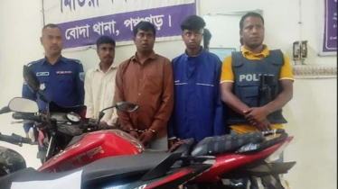 3 arrested with 2 stolen motor bikes in Boda, Panchagarh