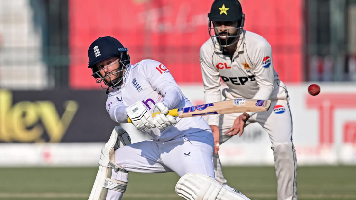 Pakistan’s Sajid takes seven as England all out 291