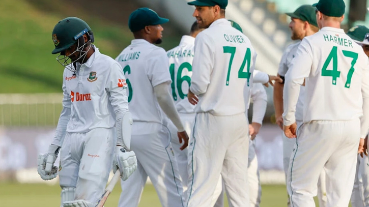 Bangladesh crumble for 159, South Africa enforce follow-on