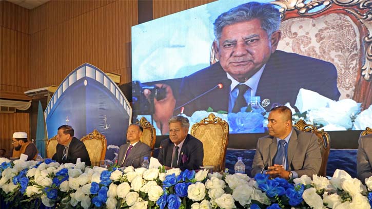 Adviser Sakhawat warns strict action against corruption