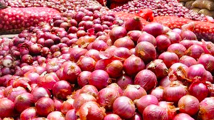 39, 000 MT onion to be imported from India ahead of Ramadan