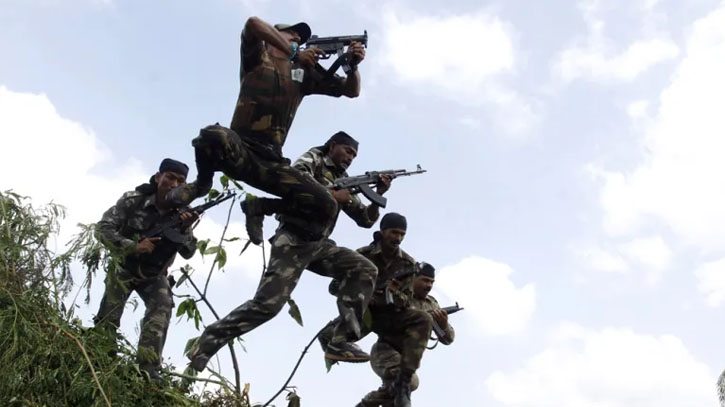 Indian troops kill 31 suspected Maoist rebels in forest battle