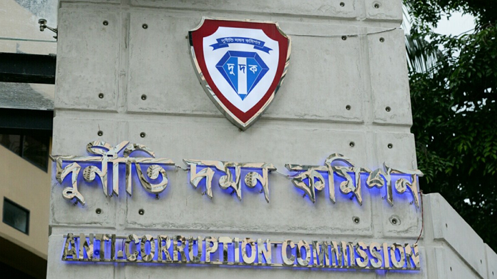 ACC launches probe on top bureaucrats