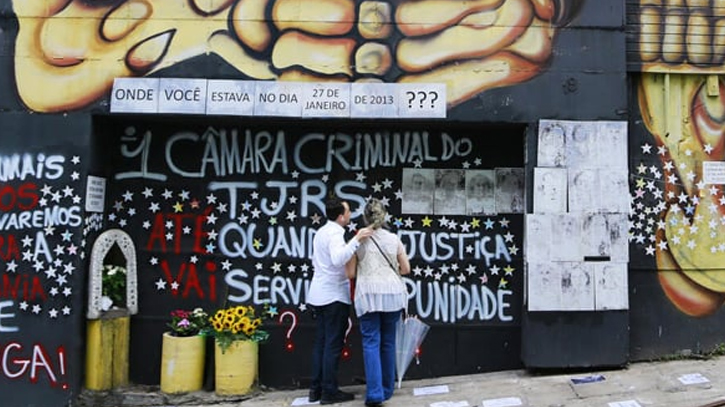 Jail terms reinstated over Brazil nightclub fire that killed 242