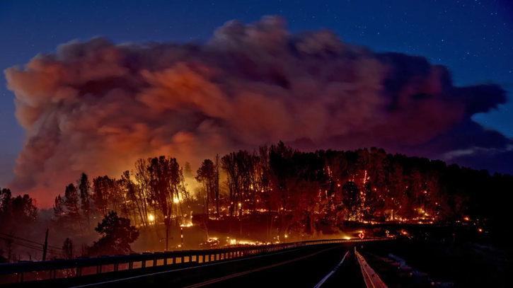 California fire rapidly reaches state’s top 10 biggest ever