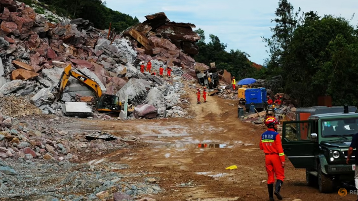 Six killed in central China landslide