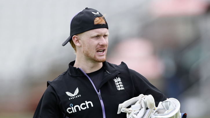 England wicketkeeper Cox out of New Zealand series with injury