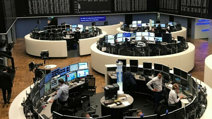 European markets waver at the open