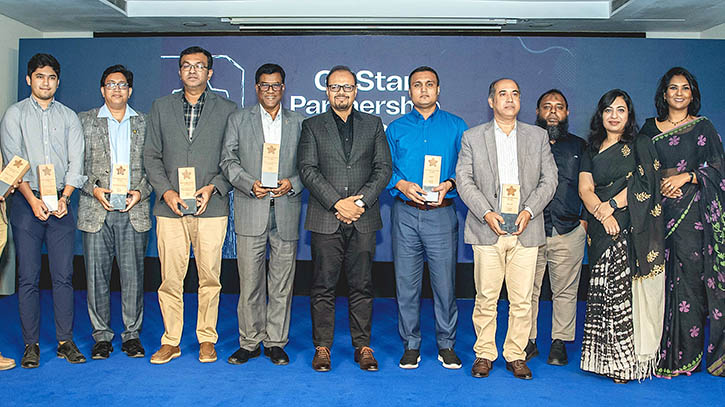 Grameenphone Honors GPStar Partners