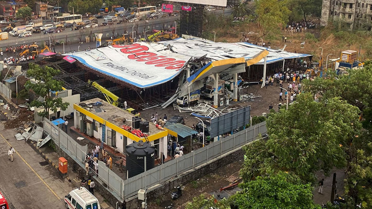 Fourteen dead, 74 injured in India billboard collapse