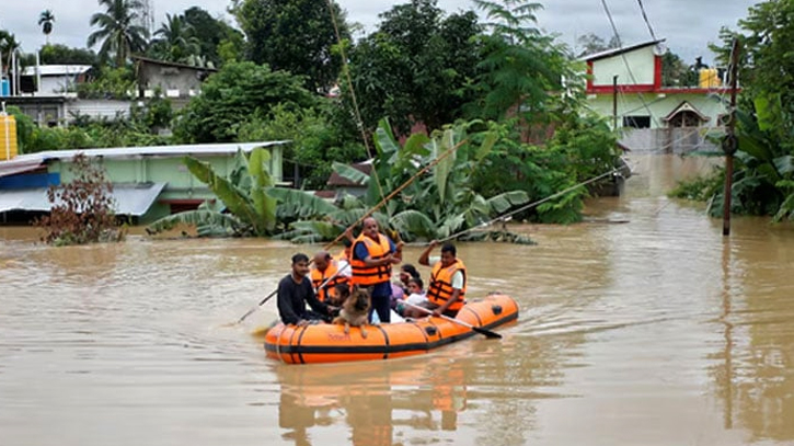 Torrential floods kill 25 in southern India