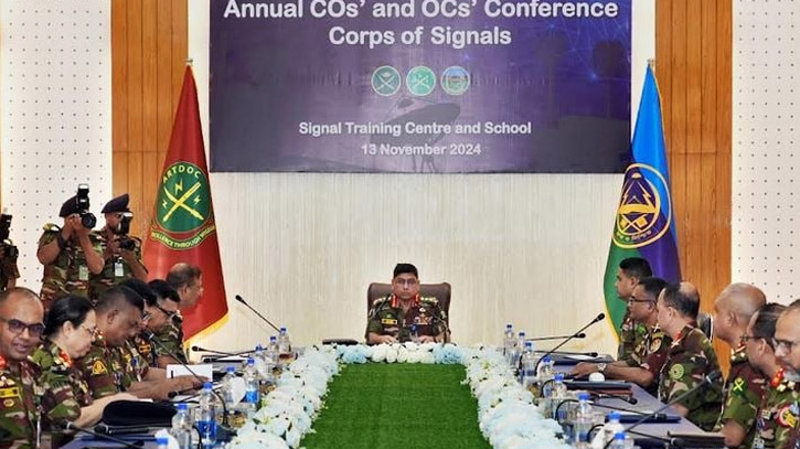 Army Chief joins Annual COs’ and OCs’ Conference Corps of Signals in Jashore 