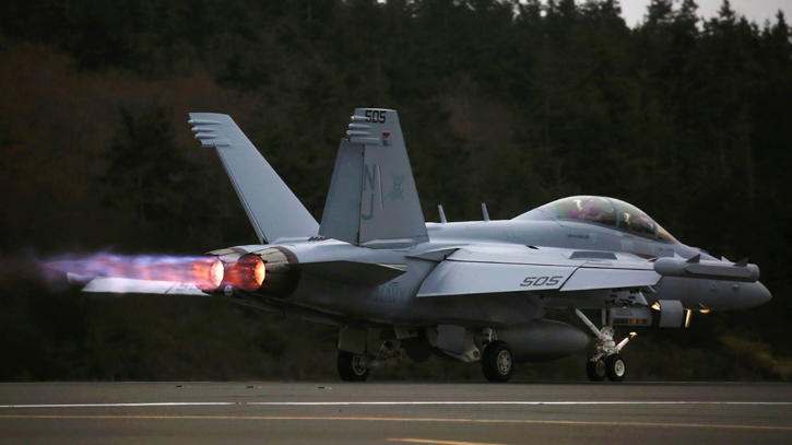 2 Navy aviators are declared dead after a fighter jet crashed in Washington state