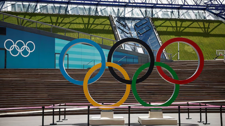 Epic pool rivalry lights up first day of Olympic medal action