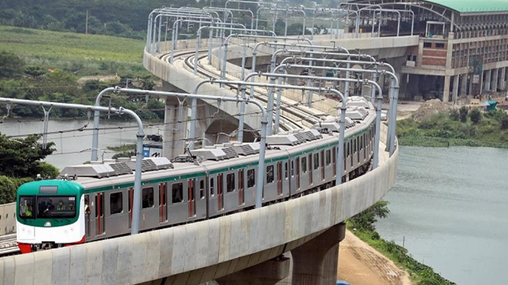 Metro rail on Agargaon-Motijheel route suspended due to technical glitch