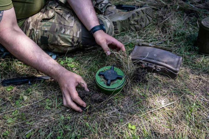 US will provide antipersonnel mines to Ukraine: US official