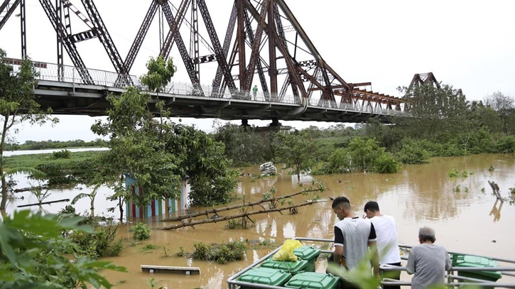 Vietnam storm death toll rises to 155 dead