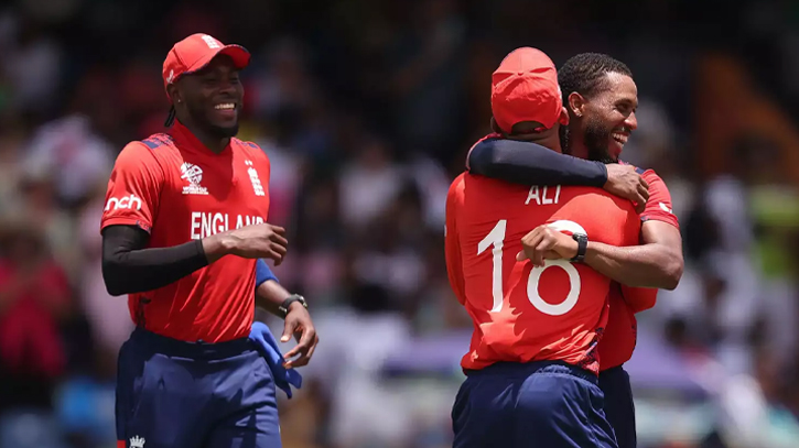 England thrash USA to reach T20 World Cup semi-finals