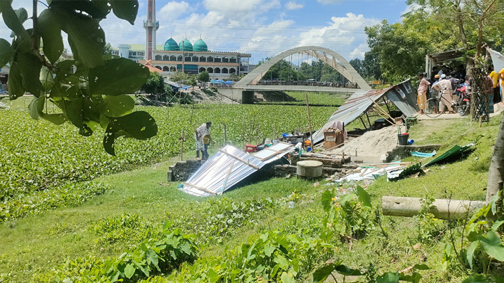 26,181 illegal structures evicted from river banks: State Minister