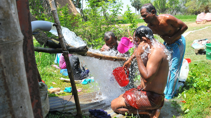 পানির তীব্র সংকট