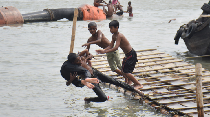 ২৪ ঘণ্টায় দেশের কোথাও বৃষ্টির সম্ভাবনা নেই : আবহাওয়া অধিদপ্তর